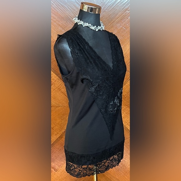 PORTMANS 🌻 LACE TOP 🌻 - Picture 4 of 11